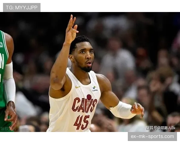 多诺万·米切尔突破提升关键时刻效率 拉开球队进攻差距