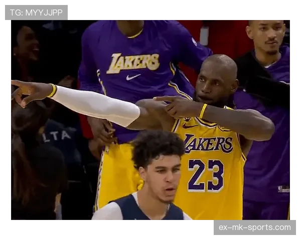 贾森·特里无球跑位提升投篮命中率显著拉开防守空间